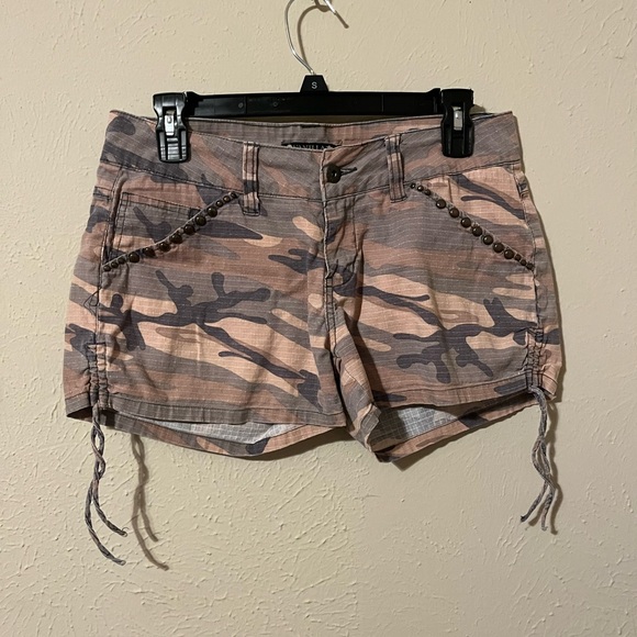 Vanilla Star Pants - Vanilla Star Camo shorts